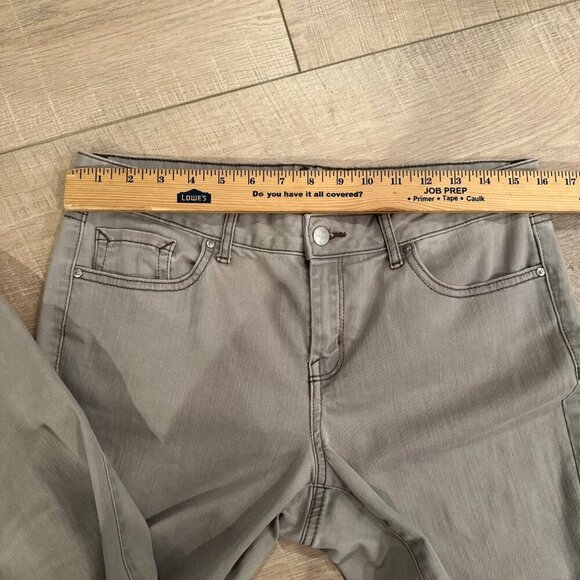 JESSICA SIMPSON ROLLED CROPPED SKINNY GRAY JEANS SIZE 10/30 - Picture 4 of 8